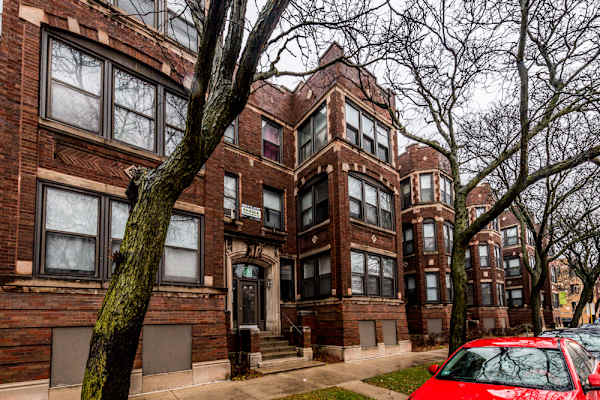 5046 S Champlain Ave property